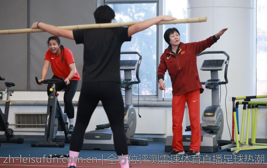 全方位评测雷速体育直播足球热潮